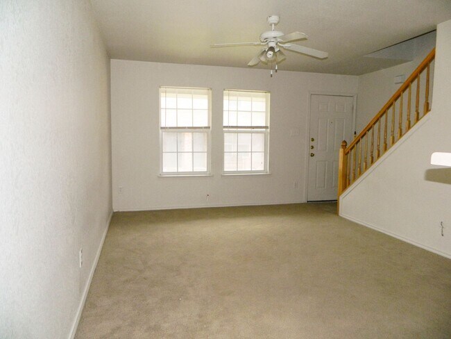 308 Creek St Unidad C