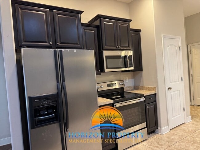 Photo - 117 Rein Dance Ln