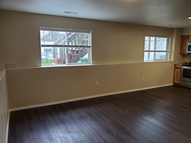 Photo - 18 Ford Way Unit B