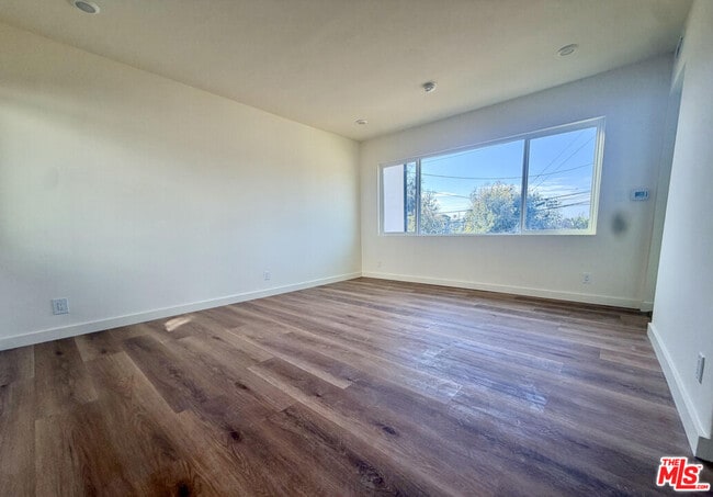 Photo - 16185 Sunset Blvd Unit 1