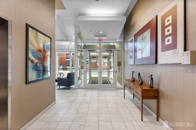 Photo - 20 Livingston Ave