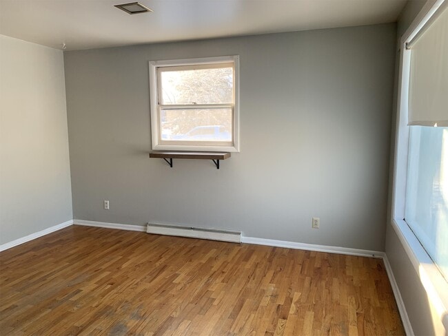 732 S 12th Ave