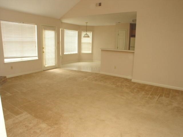 Photo - 6967 Manslick Rd