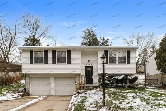 Building Photo - 4343 Mt Alverno Rd