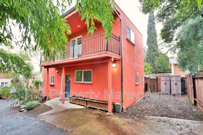 Photo - 4222 Crestline Ave House