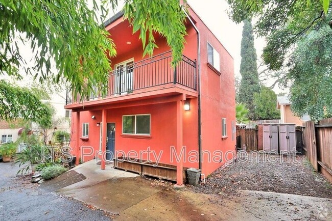 Building Photo - 4222 Crestline Ave Rental