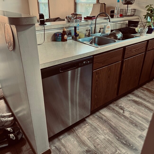 6740 Appleridge Cir Unit 1