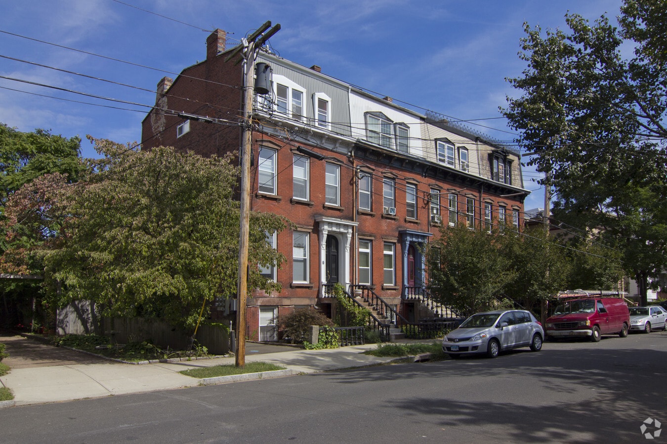 Photo - 29 Eld St Apartments