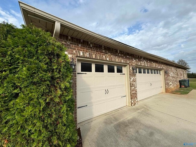 Photo - 140 Harbor Glen Dr SW