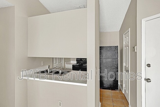 Photo - 10977 Traci Lynn Dr