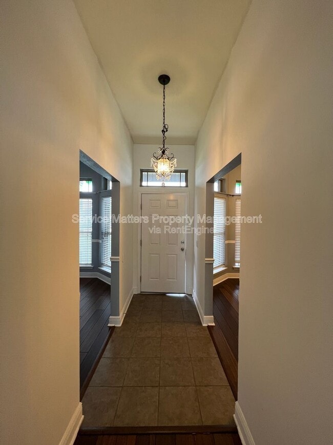 Photo - 6175 Chester Dr