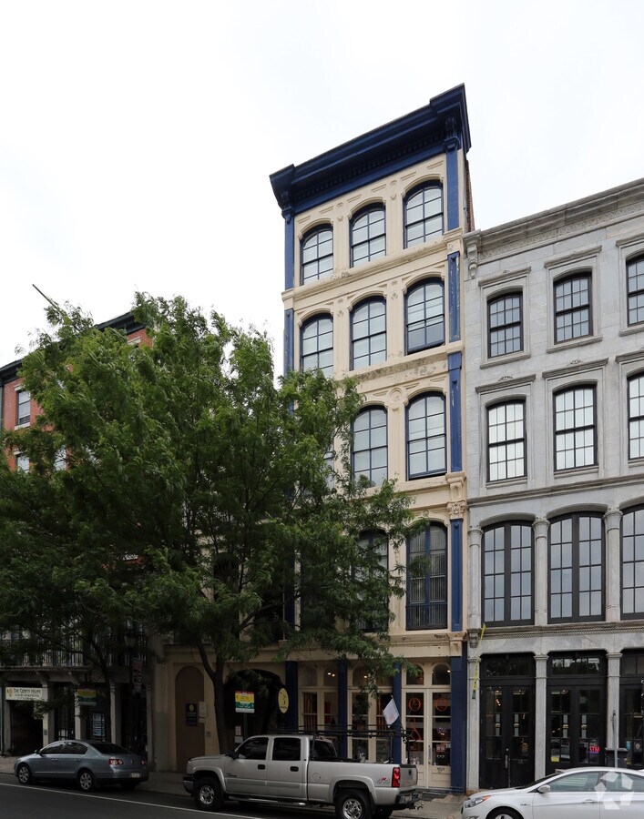 Third Quarter Apartments - Third Quarter Apartments