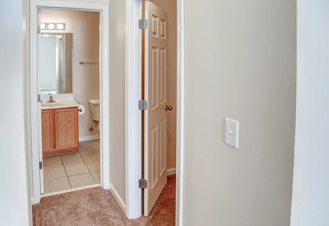 Photo - Shelbyville Place