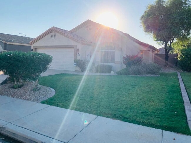 Photo - Nice 3 Bed, 2 Bath in Peoria