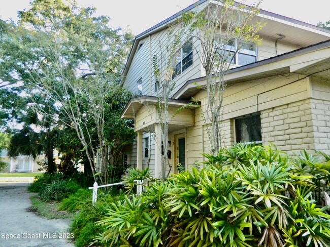 Photo - 803 Rockledge Dr