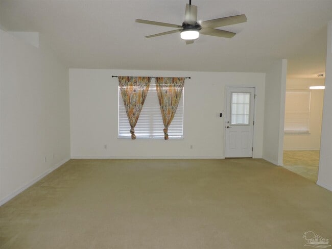 Photo - 5626 Rosebay St