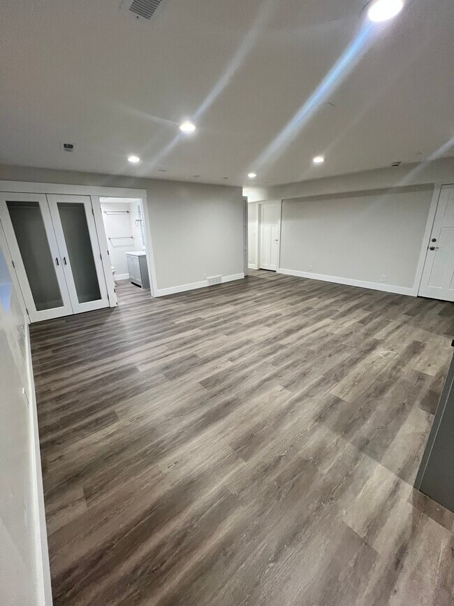 Photo - 1142 W Lucky Cv