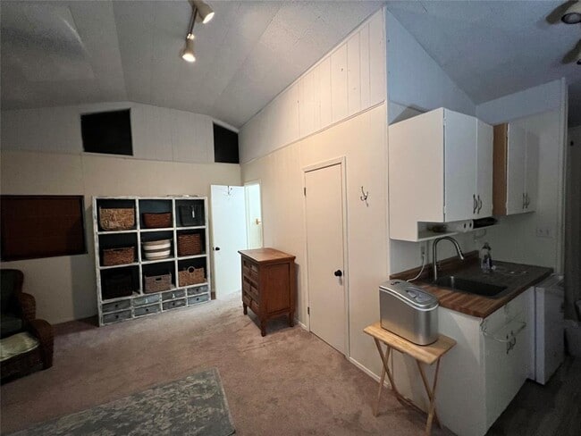 16142 Spring Branch Trail