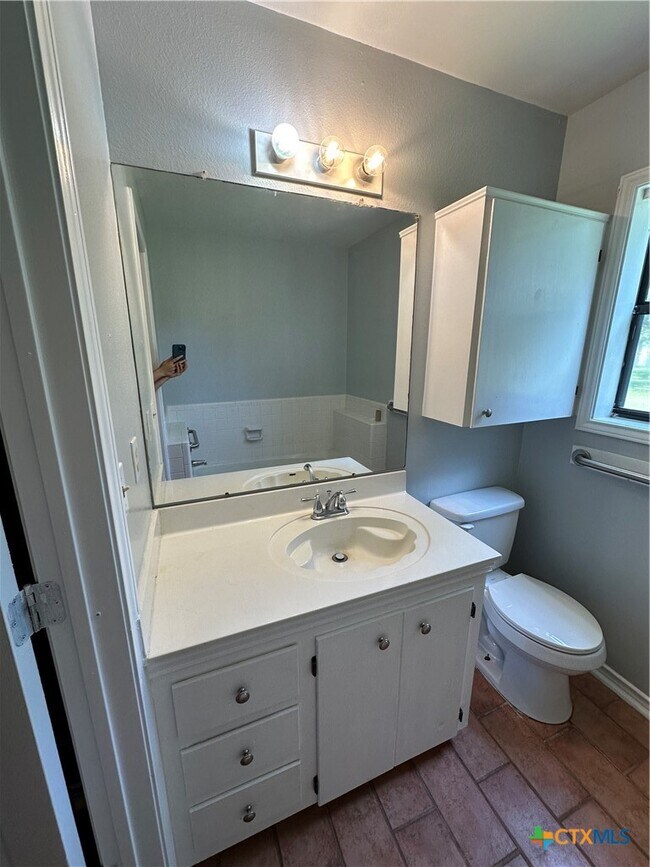 129 McAdams Rd