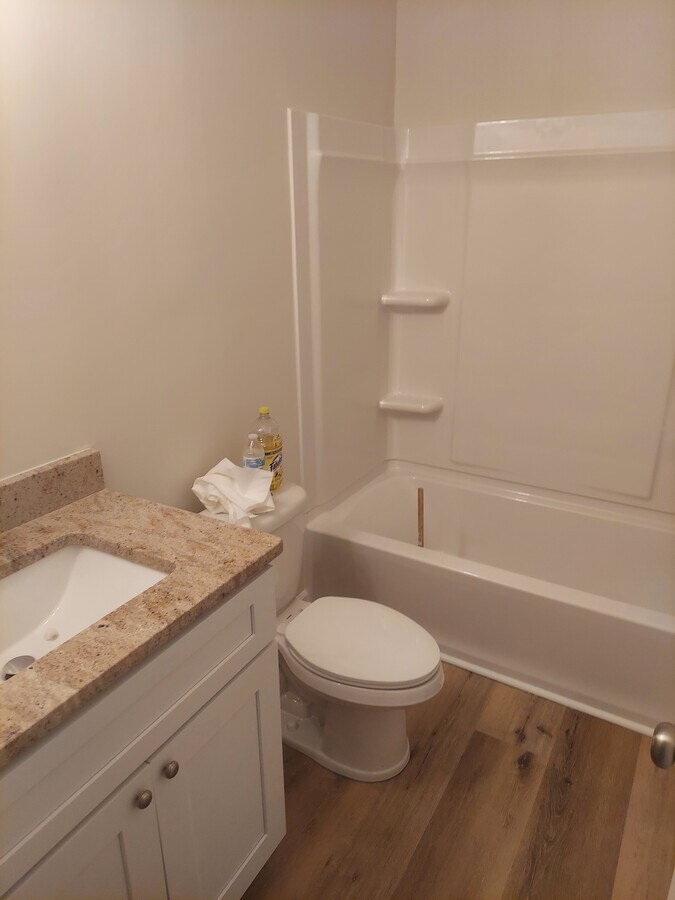 Photo - 909 Locust St