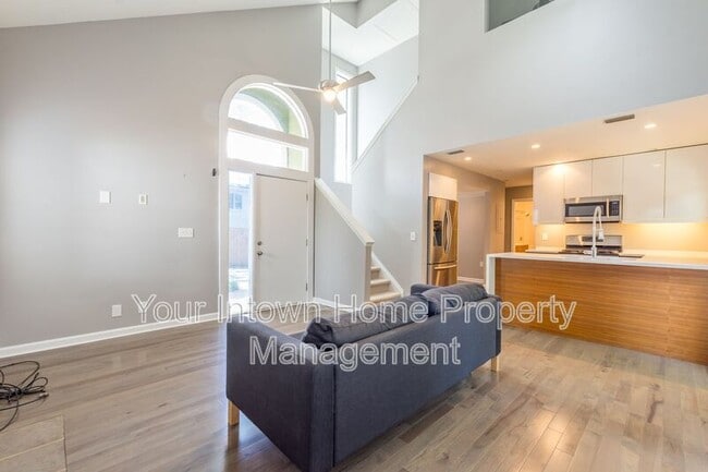 Photo - 505 Oakdale Rd NE Unidad #2