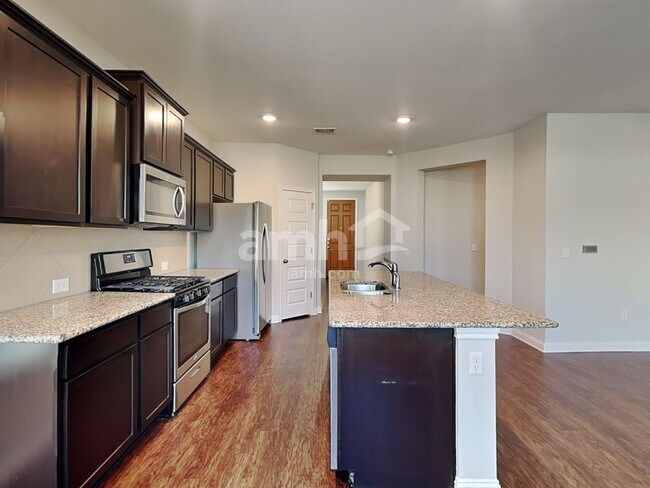 Photo - 6109 Gerard Dr