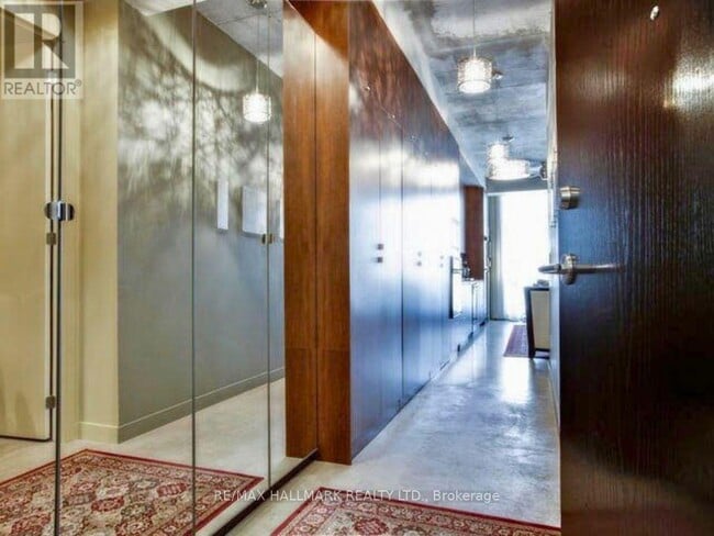 Photo - 23 Brant St Unit 310