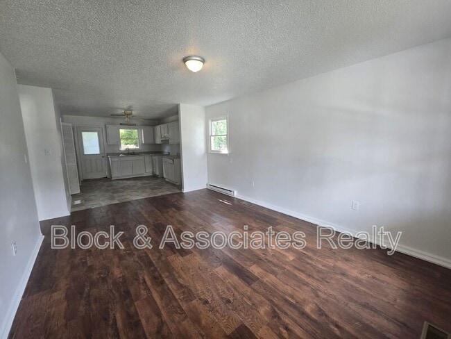 105 Chase Ave