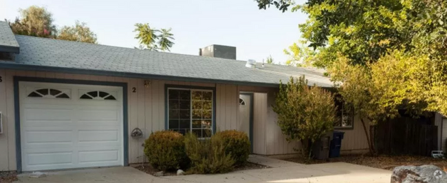 Building Photo - 1848 Roanoke Ave Rental