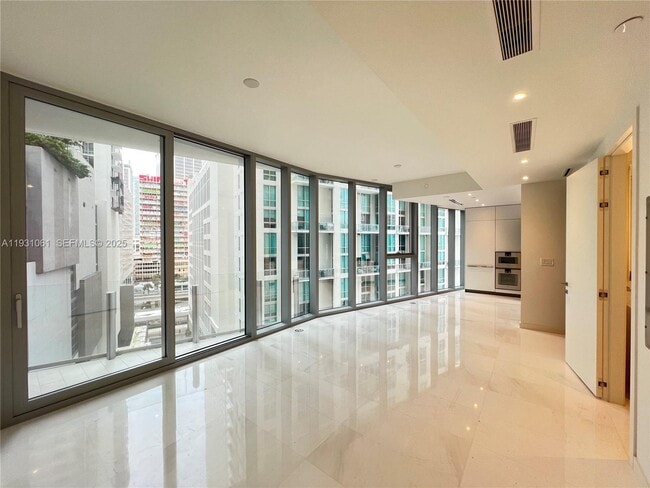 Photo - 300 Biscayne Blvd Way Unit 806E