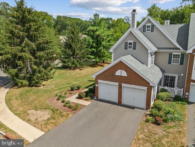 Photo - 614 Bollen Ct