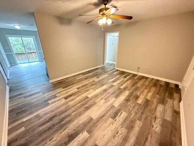 Photo - Yao 141 A&amp;B Welcome Hill Trail Unidad 141B Welcome Hill Trail SW