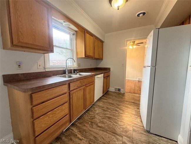 Photo - 24113 E Silsby Rd