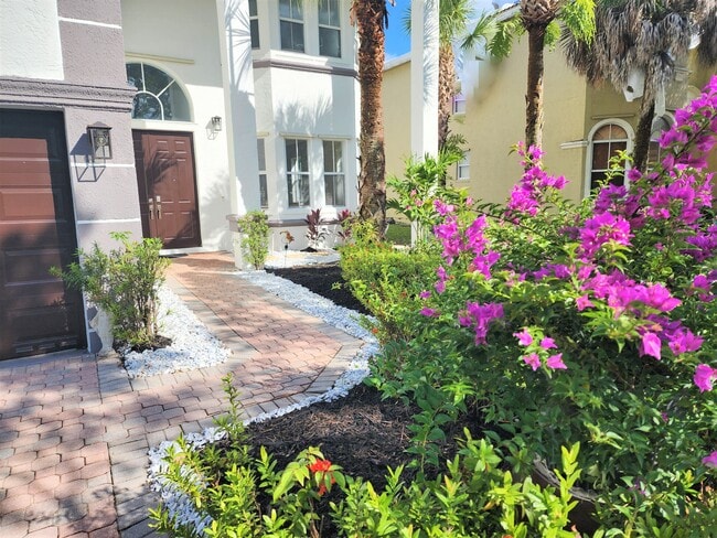 Photo - 4951 SW 158th Ave