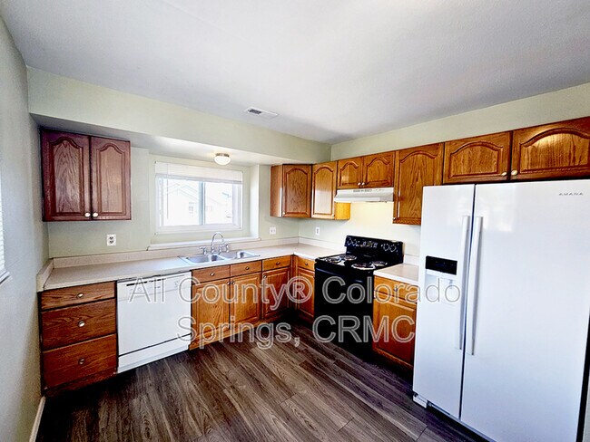 Photo - 1010 Mazatlan Cir Unit B