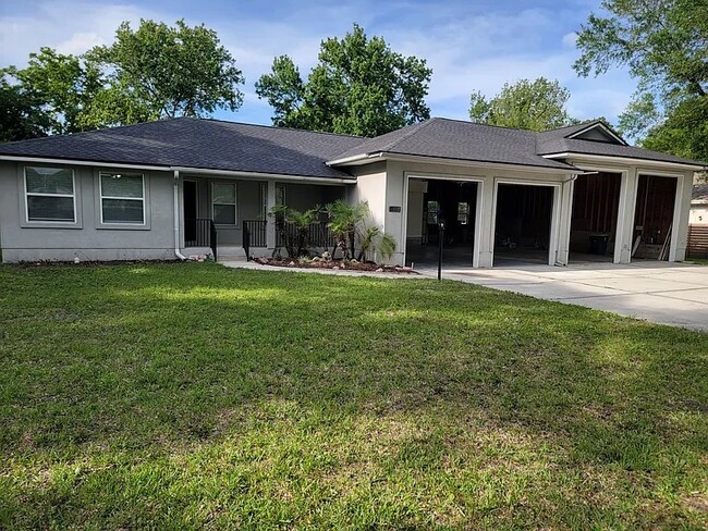 Photo - 13717 Otway Rd