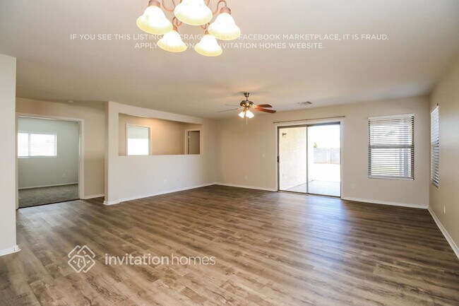 Photo - 1087 E Appaloosa Rd