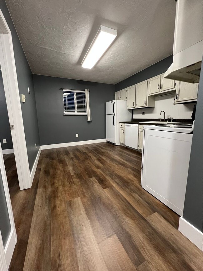 Photo - Hendricks Park Place Condo's Unit #16