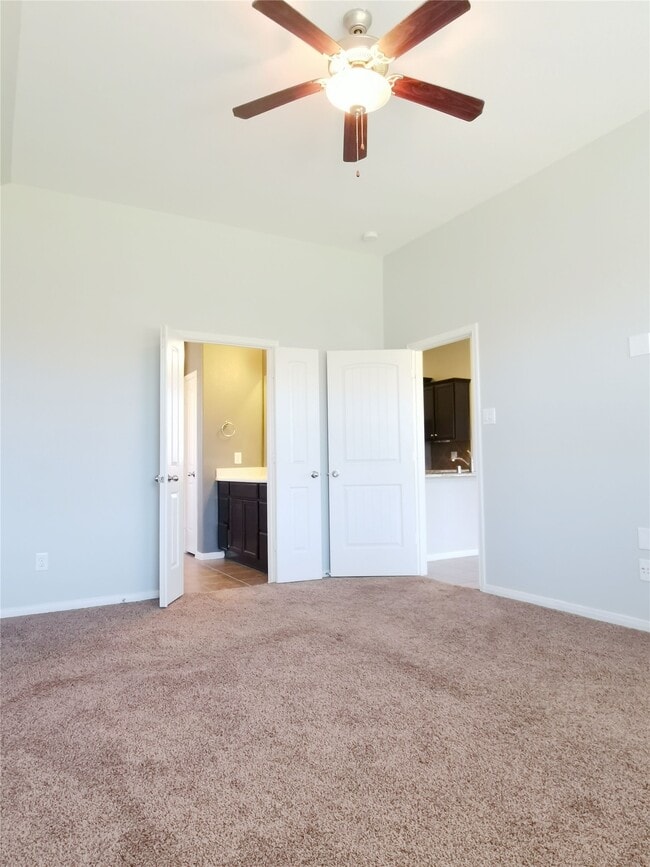 Building Photo - 23226 Verona View Ln