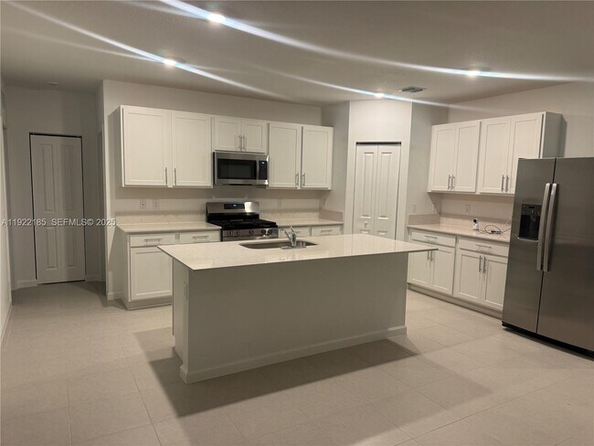 Photo - 5885 Sweetwood Dr