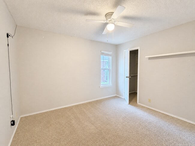 Photo - 3529 Cedar Ridge Ln