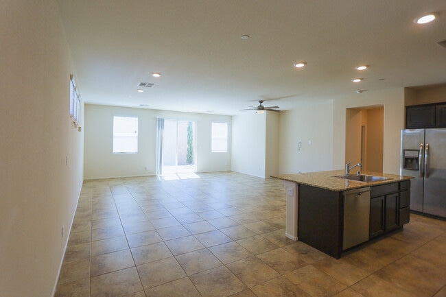 Photo - 1294 Luna del Oro Ln