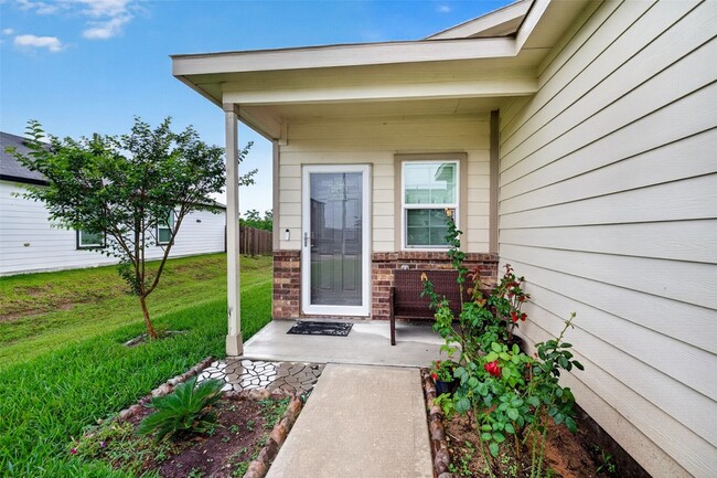 Photo - 10626 Cashew Run Ln