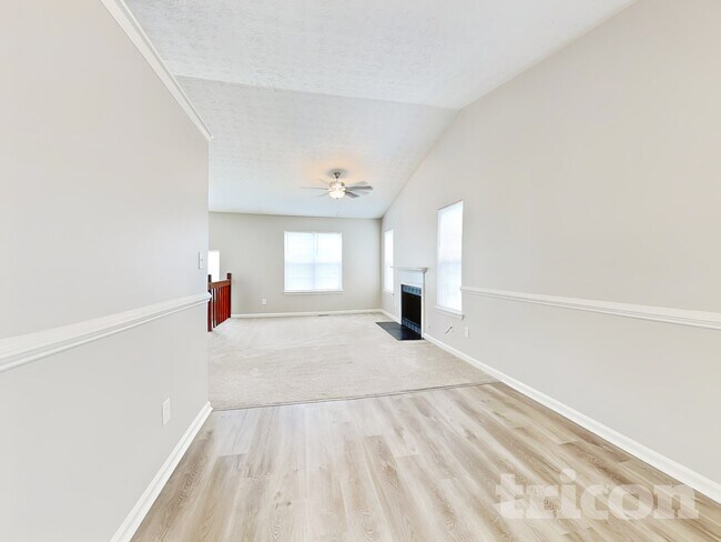 Photo - 1330 Ling Dr