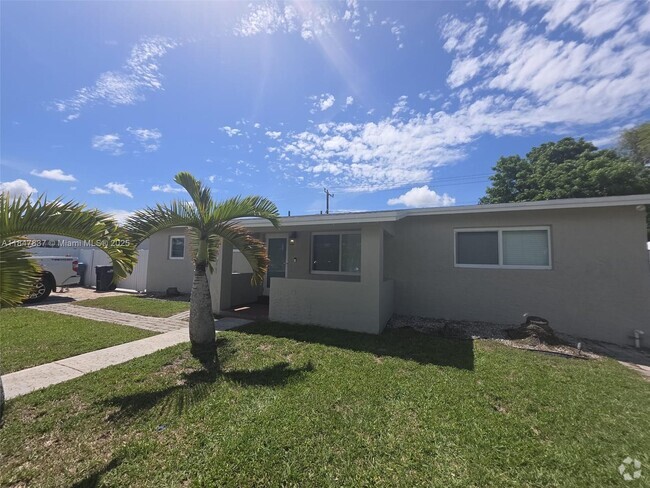 Building Photo - 9971 Dominican Dr Rental