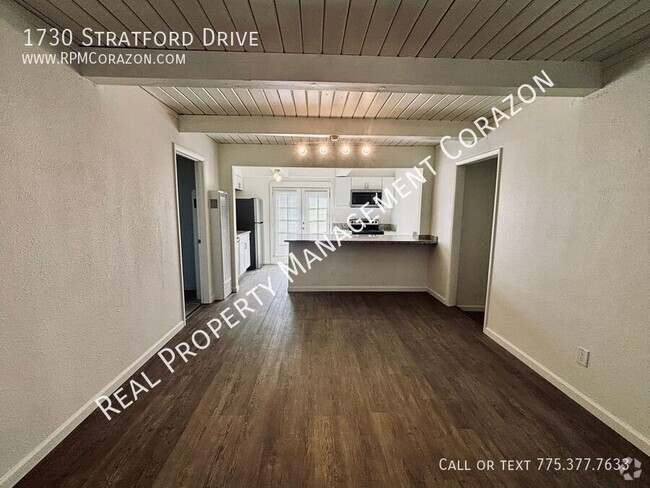 Building Photo - 3 bed 1 bath newly remodeled unit! New eve... Rental