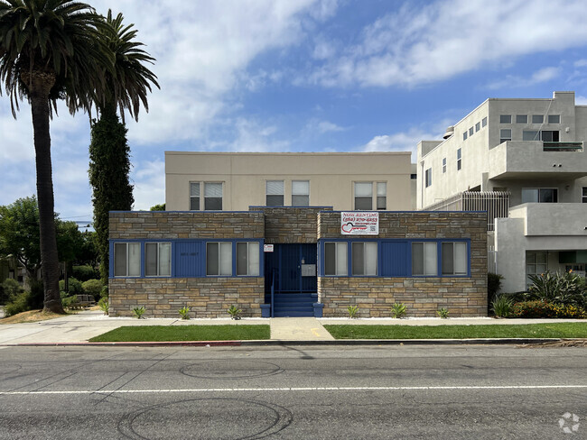 Building Photo - 803 Atlantic Ave Unit 803 Atlantic Ave Long Bea Rental