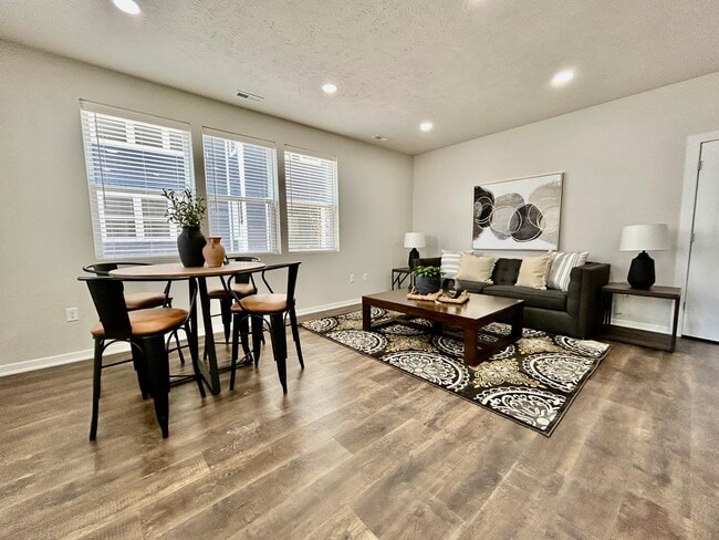 Bungalows on the Lake at Prairie Queen