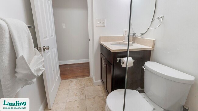 Photo - 617 W Lexington St Unit C5