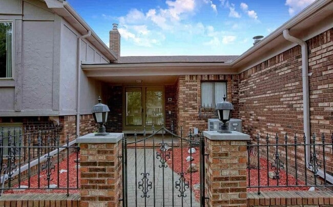 Photo - 43309 Westview Dr